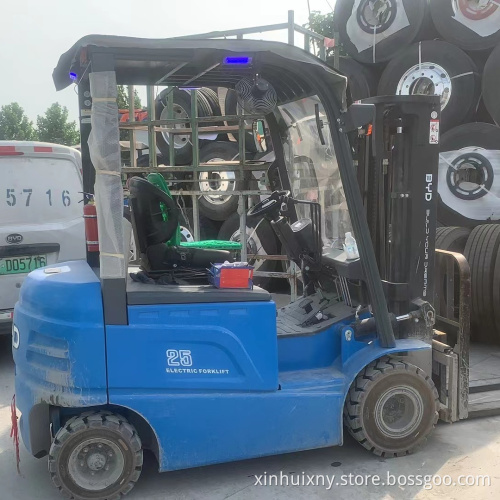 CAMION ELETTRICO COUTTERACEDE PER IL TRASPORTO FORKLIFT PURE BATTERE PURA LAMA BYD NUOVO carrello elevatore energetico
